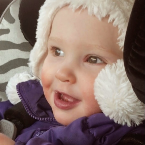 Meet your Posher, Jenn - Picture 1 of 1